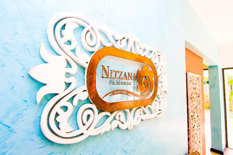Nitzana Residences & Restaurant Pereybere Beach Exterior foto